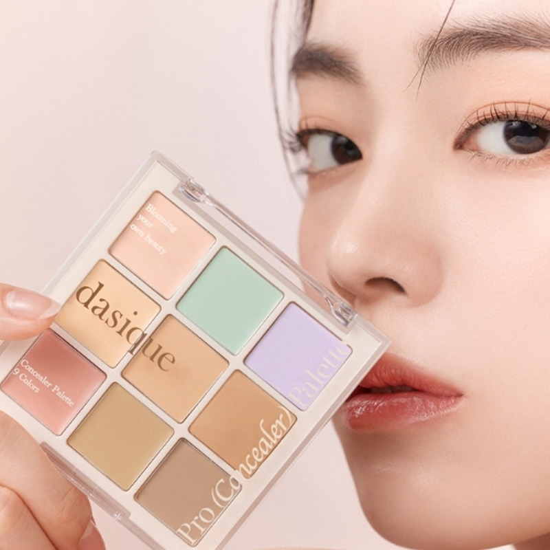 Dasique Pro Concealer Palette 01 Cover có độ che phủ hoàn hảo phù hợp với nhiều tông màu da và độ sáng khác nhau.